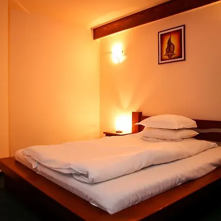Hotel Silva 2*